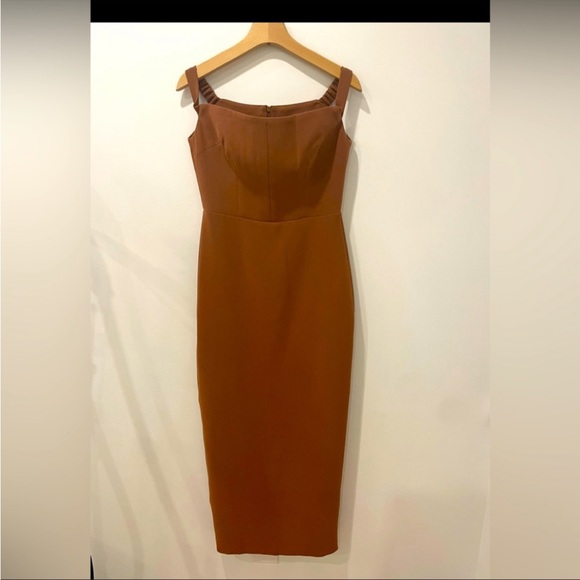 Alex Perry Off-the-Shoulder Crepe Body-Con Dress - Picture 2 of 4